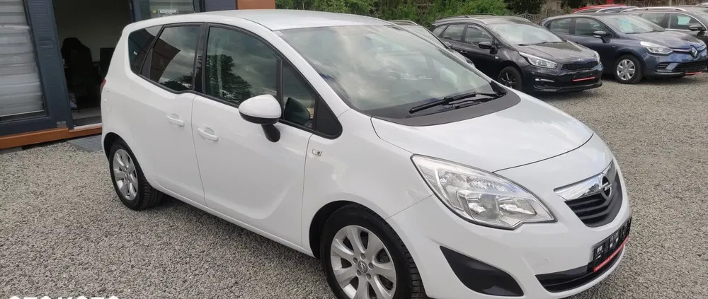 opel meriva Opel Meriva cena 21900 przebieg: 183000, rok produkcji 2011 z Włoszczowa